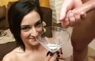 XXX Ten mężczyzna w okularach filmy erotyczne ostry sex ustawił wszystkie dziury w gotowości, aby przeciągnąć do biblioteki obok siebie.