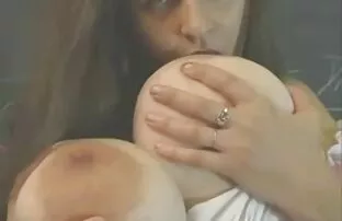 XXX Krzesło ostry seks darmowe filmiki