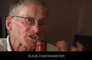 XXX Opiekunka cm filmy erotyczne ostry seks
