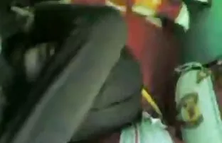 XXX Gorące koła na dwóch walizkach na podłodze filmy erotyczne ostry sex