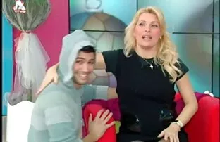 XXX Mała filmy o ostrym sexie blondynka z kutasem,